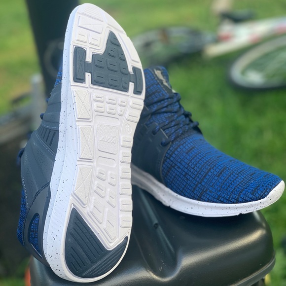 Avia Men's Caged Knit  Athletic Lightweight Shoe - Picture 2 of 8